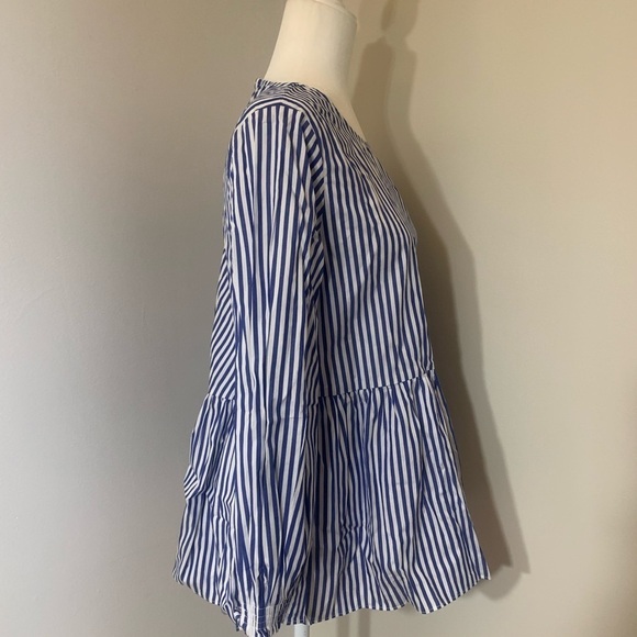 NWT Pomander Place from Tuckernuck blue and white striped peplum blouse SX - Picture 8 of 8